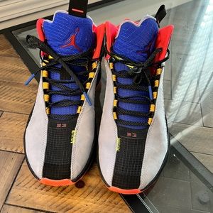 MOVING SALE! Like new (out grown) size 10.5 - Jordan